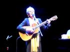 Joan Baez - Blowin' In The Wind (Bob Dylan) Royal Festival Hall, 16/3/2012)